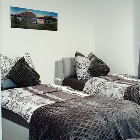 3-Zimmer- Wohnung In Traun, Naehe Linz Und Wels المظهر الخارجي الصورة